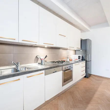 Appartement La Marina With Patio & Parking Fano