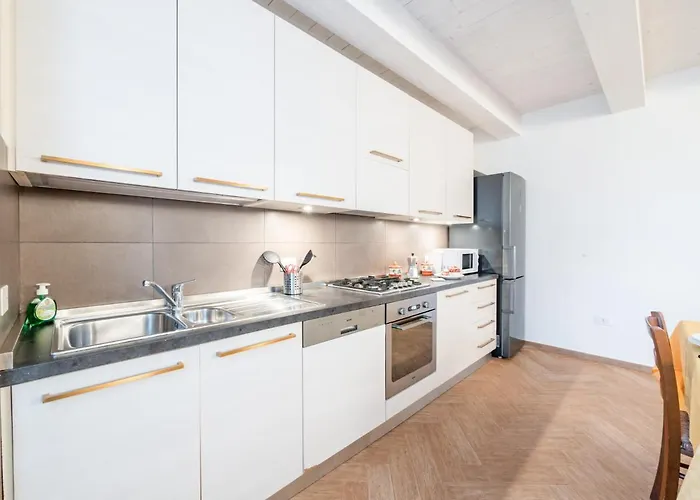 Daire La Marina With Patio & Parking Fano